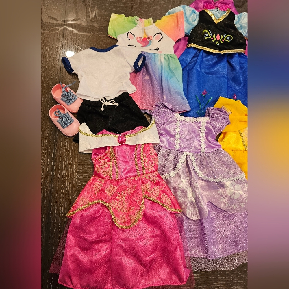 Our Generation Hally Doll w/Princess Dresses - Picture 7 of 9